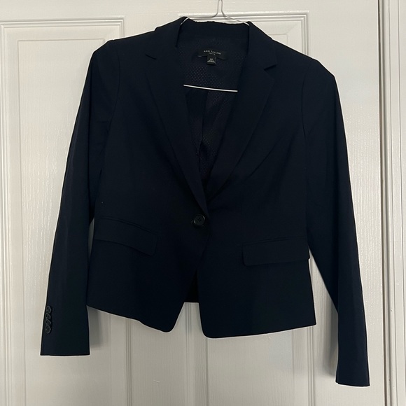 Ann Taylor Jackets & Blazers - Ann Taylor Navy Blazer size 4 Petite